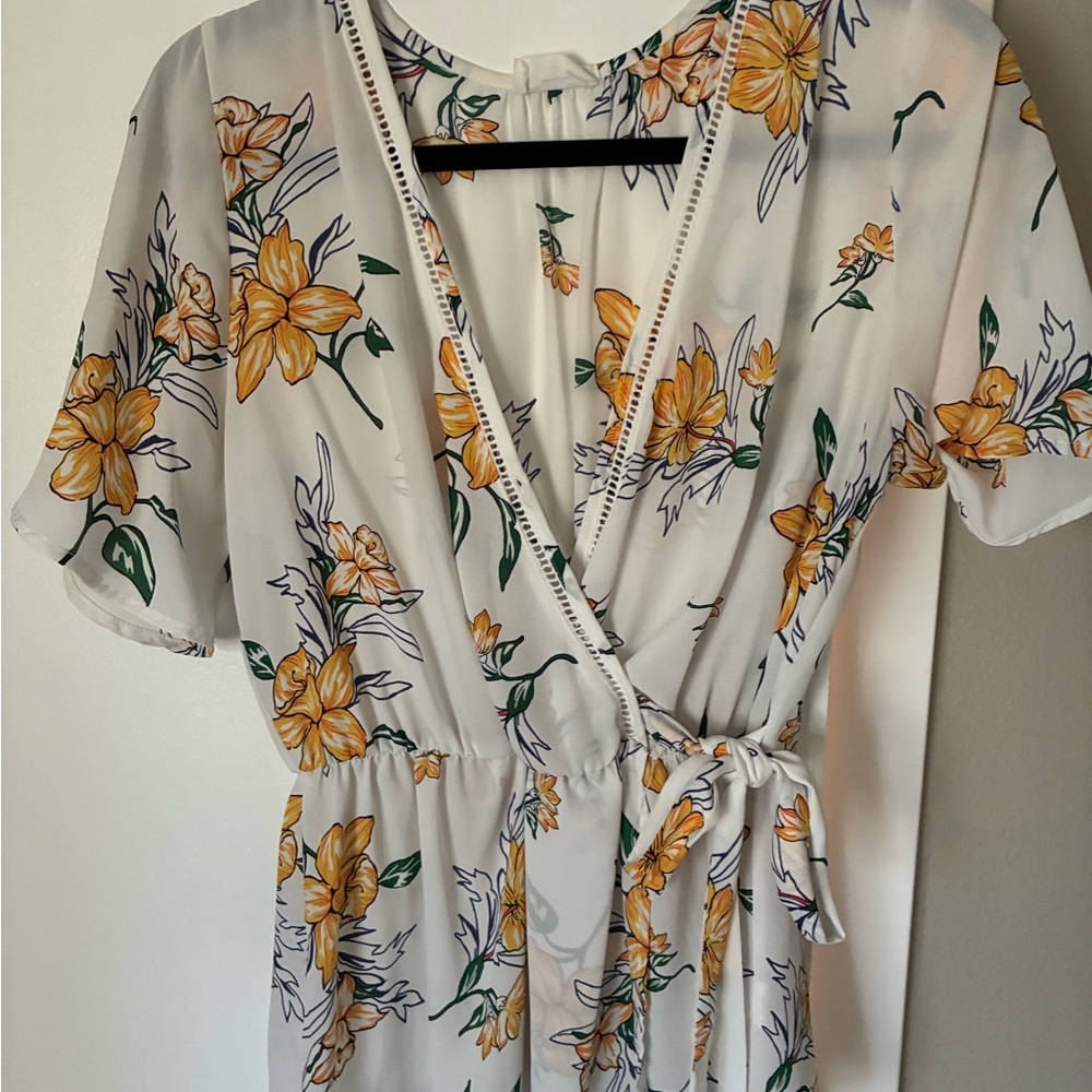 White Floral Blouse with Yellow Blooms